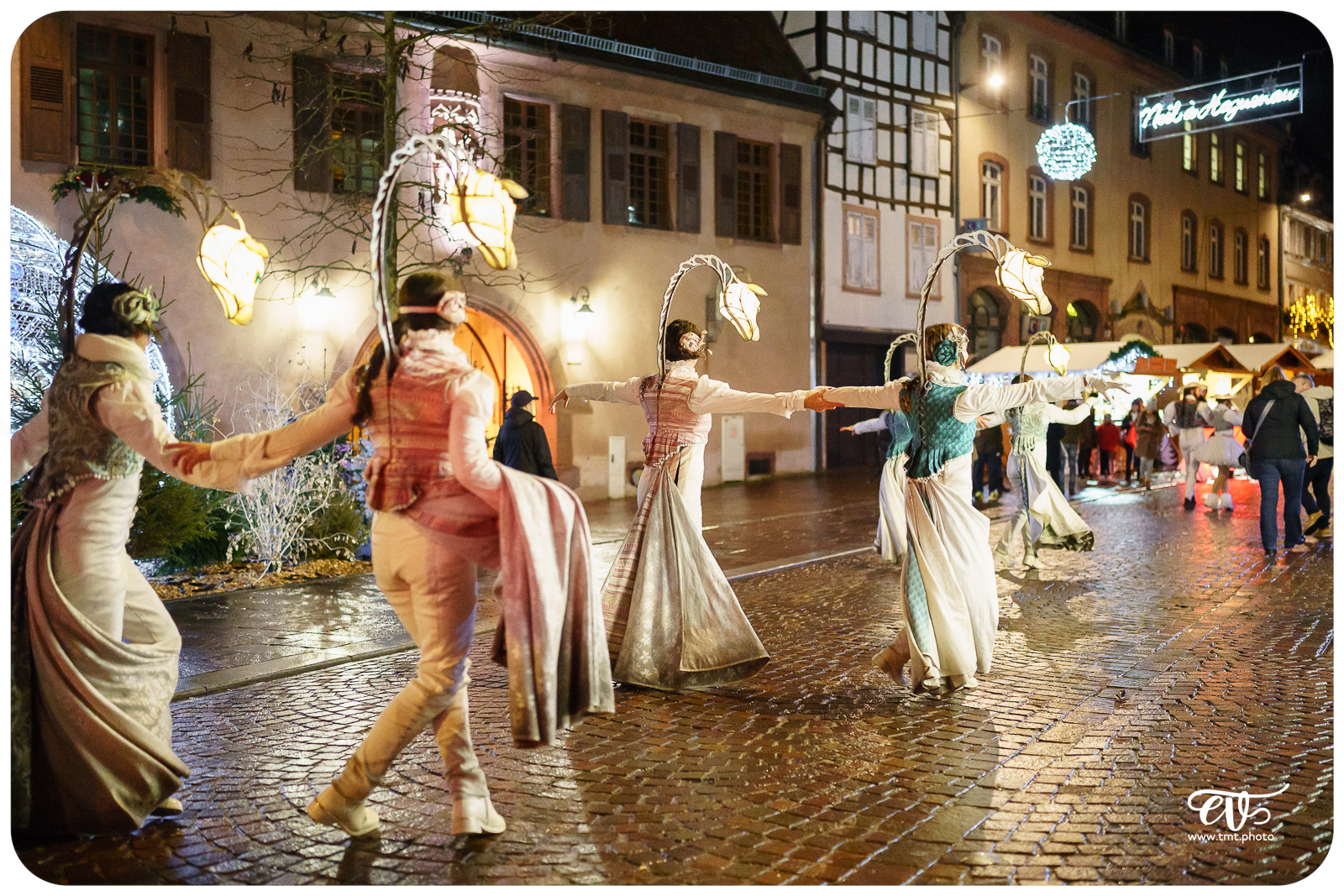 PARADE AMOUREUSE (CIE REMUE MENAGE)